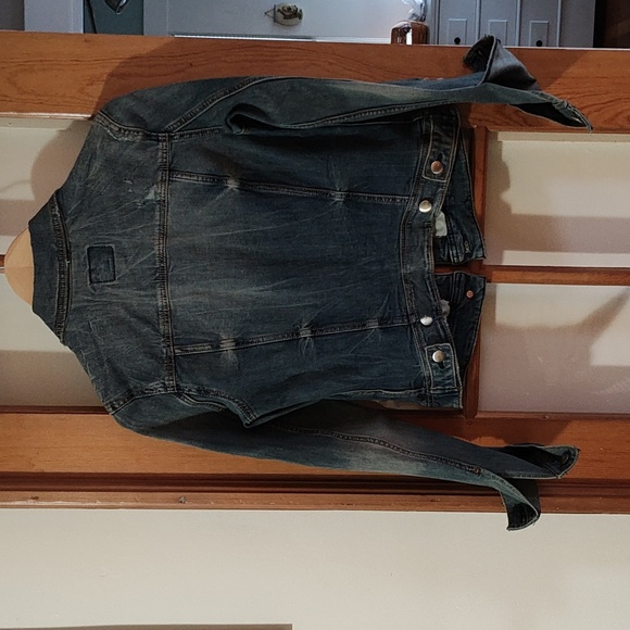 AEO Stretch Denim Jean Jacket - Picture 3 of 3